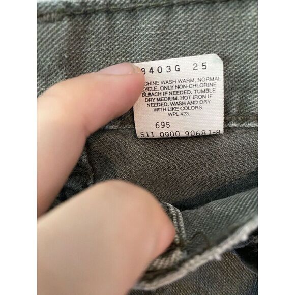 Levis 550 Vintage 90s Mens Size 32x31 Gray Denim Jeans - Picture 4 of 8